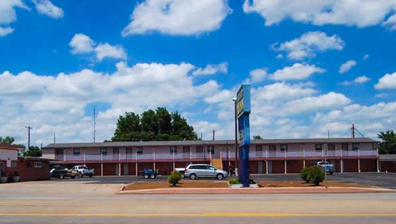American & Motel